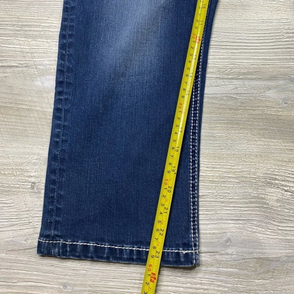 Maurices Curvy Denim Capris - Picture 4 of 8